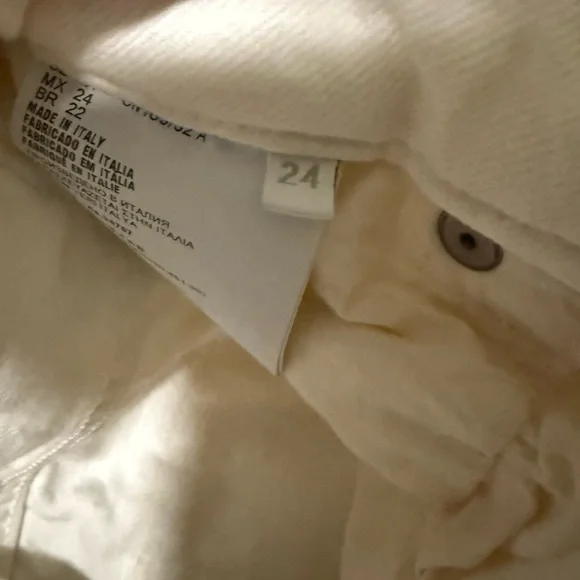 Prada White Jeans with Gold Triangle Logo - Picture 10 of 10